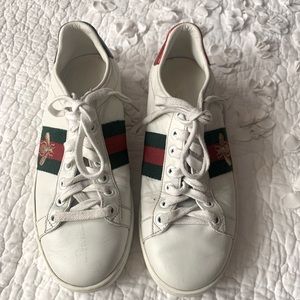 Gucci Women's Ace sneaker with bee